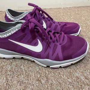 Nike Flex Supreme TR3 - Size 8.5